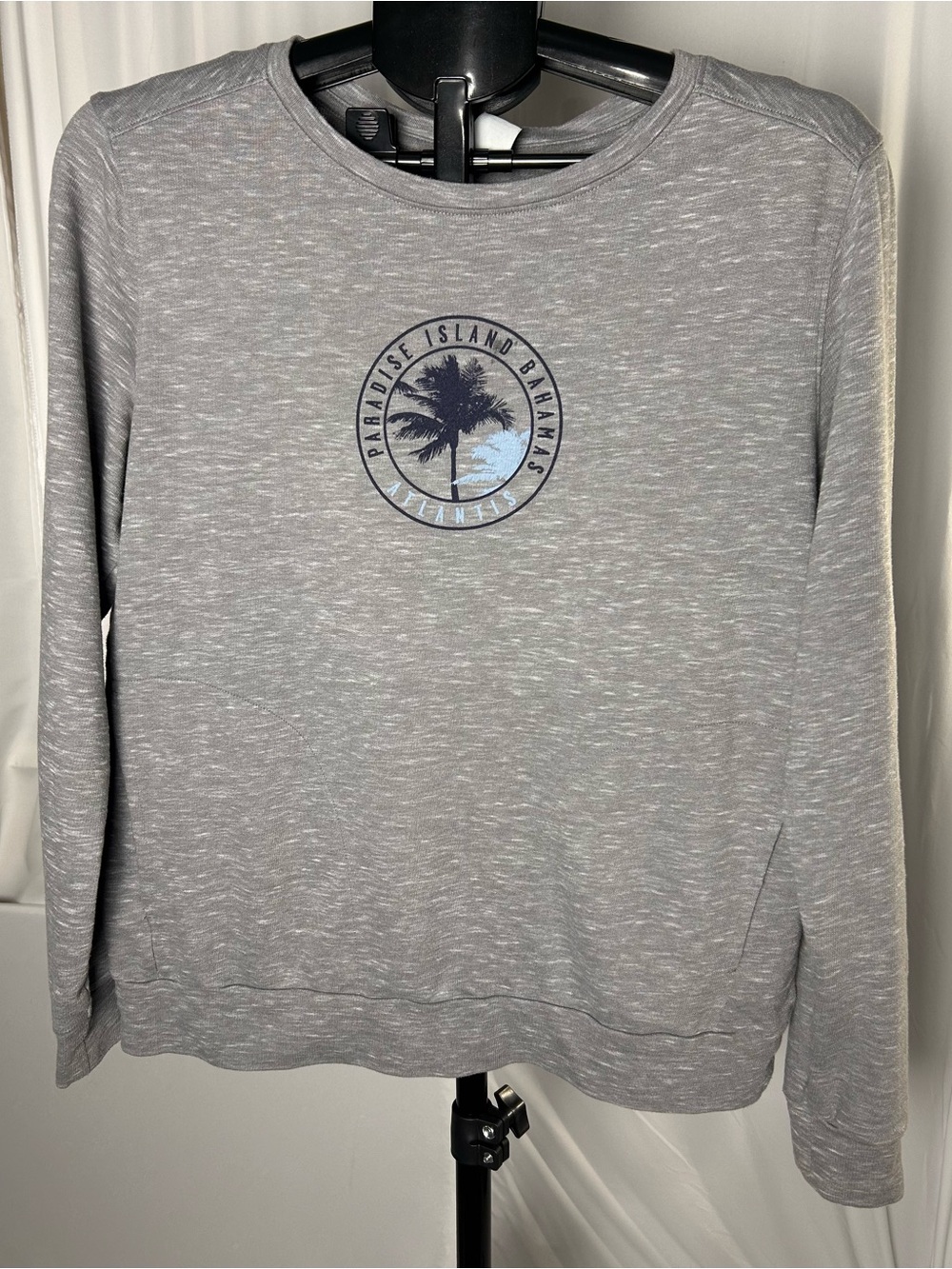 Women's Gray Paradise Island Graphic Crewneck Sweatshirt